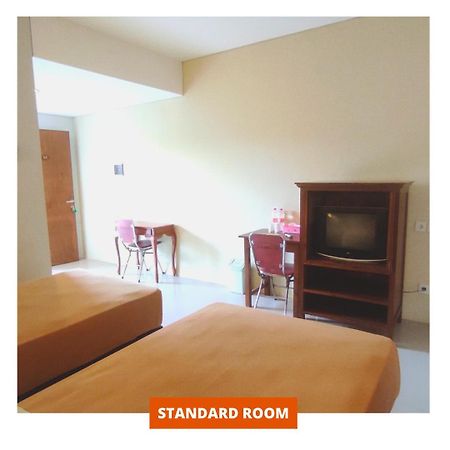 Wanitatama Hotel & Convention Hall Pakualaman Екстериор снимка