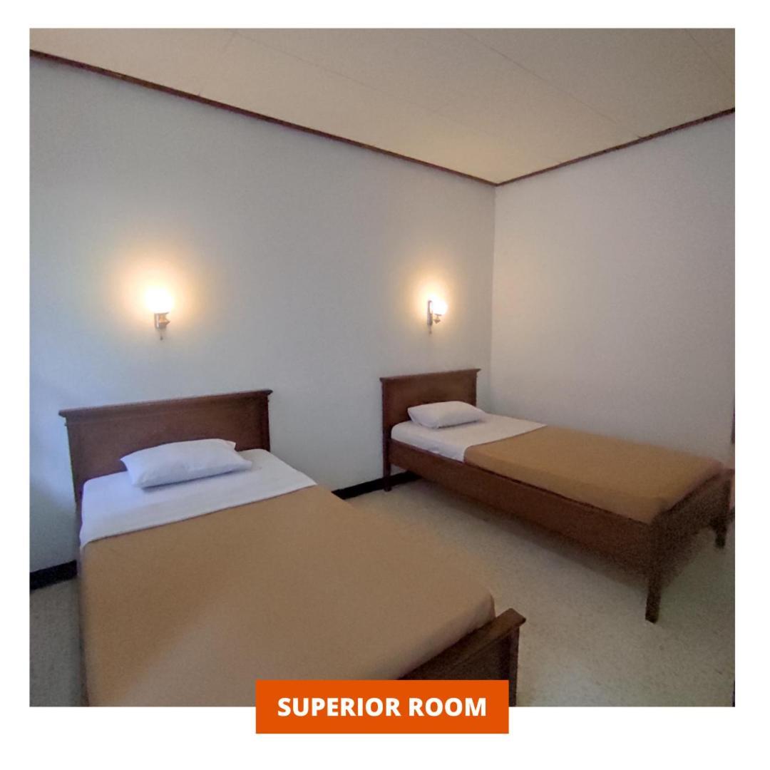 Wanitatama Hotel & Convention Hall Pakualaman Екстериор снимка